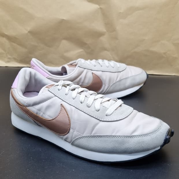 나이키 데이브레이크 메탈릭 브론즈 280