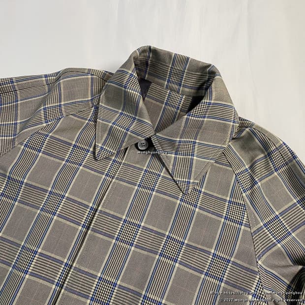 솔리드옴므 블루 체크 트렌치코트 베이지 48 (새상품급)