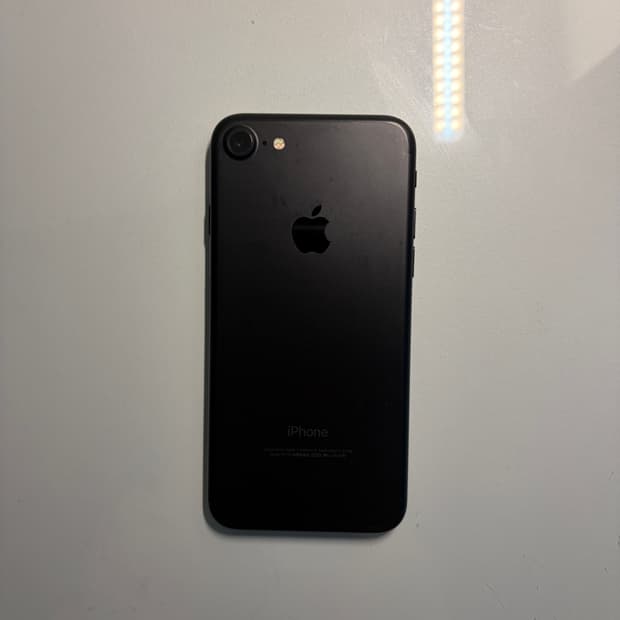 아이폰7 매트블랙 32gb 배터리성능 85%