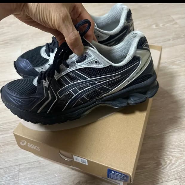 아식스x언어펙티드 젤카야노14 블랙퓨어실버