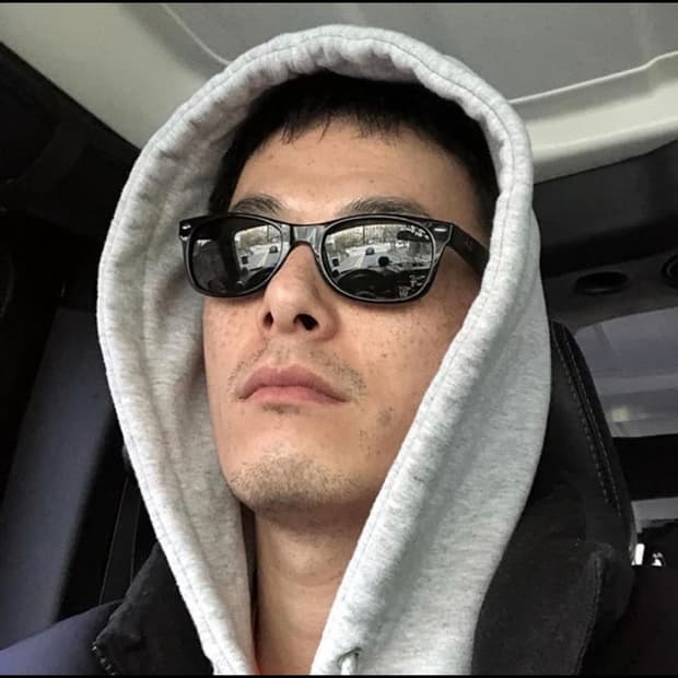 김원중 레이벤 웨이페어러 RB2132 52사이즈