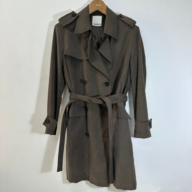 우먼OS 스튜디오톰보이 카키그레이 루즈핏 로브 더블트렌치코트