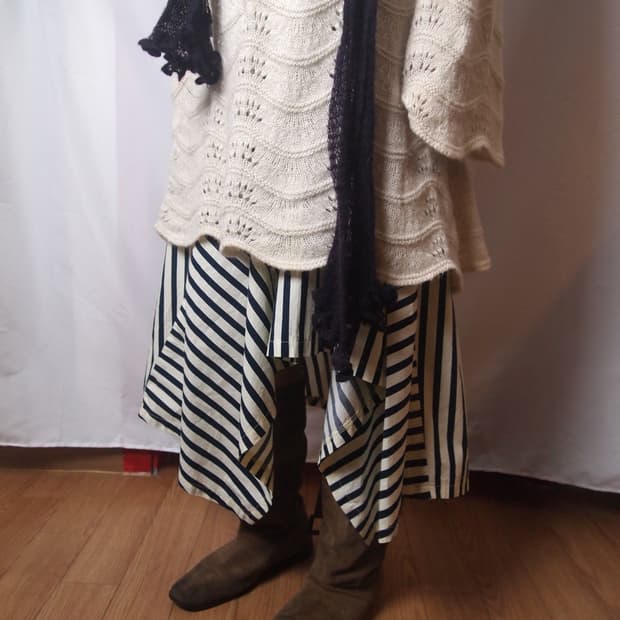 빈티지 스트라이프 언발란스 스커트