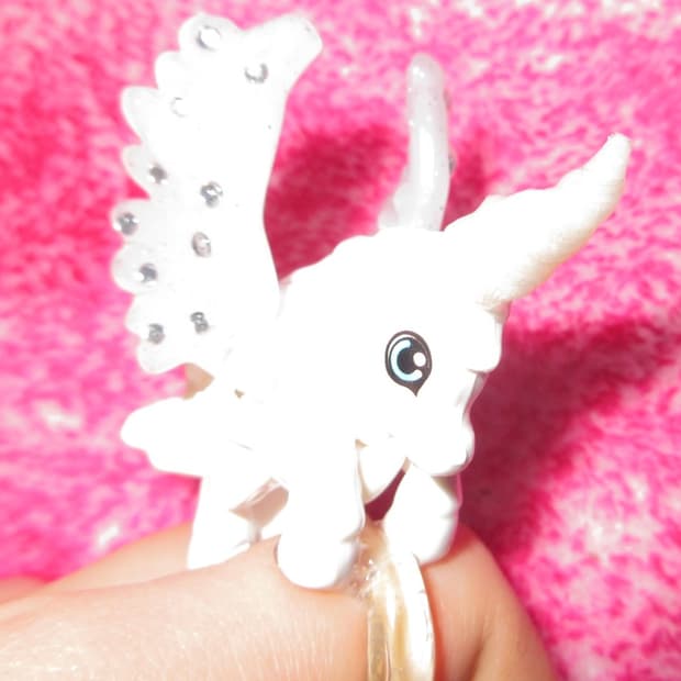 Unicorn ring 🦄🪽