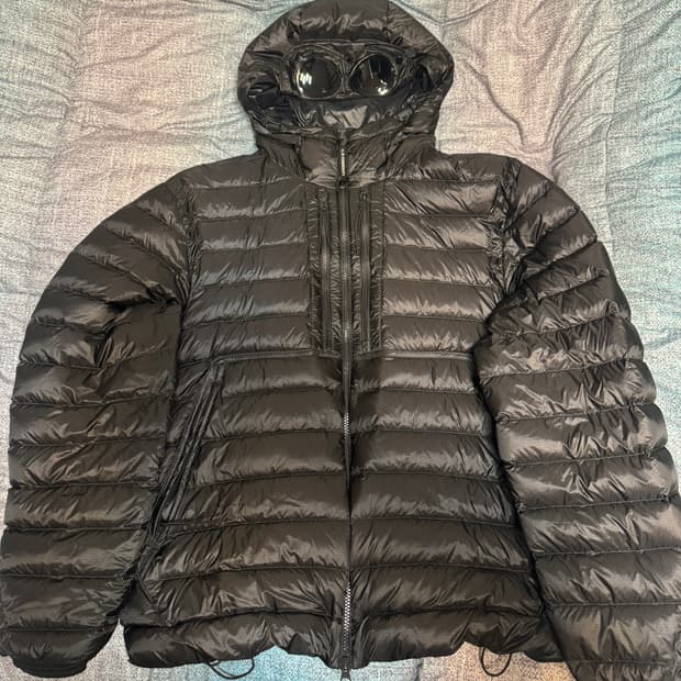 [XL] 25FW CP컴퍼니 디디쉘 고글 다운 경량패딩 블랙 DD쉘