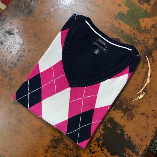 타미힐피거 네이비 아가일 패턴 코튼 브이넥 니트 여성 55 사이즈