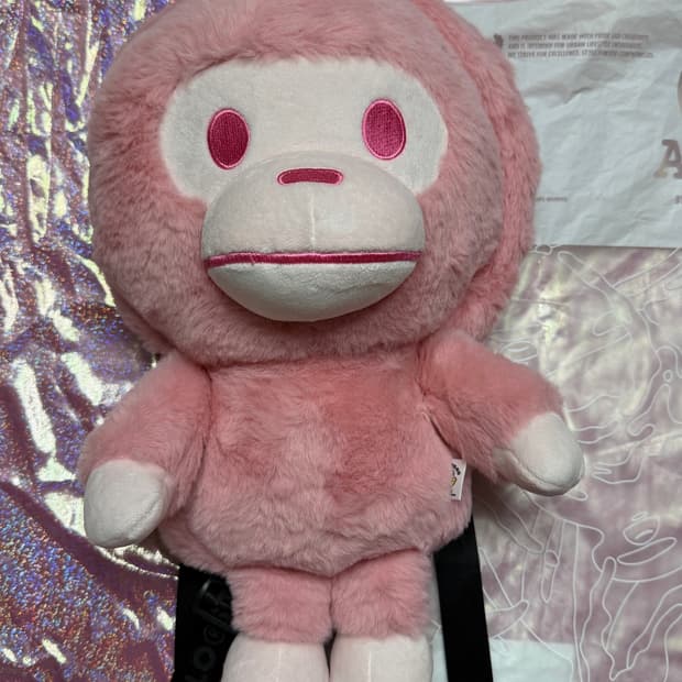 베이프 베이비 마일로 플러시 인형 백팩 핑크