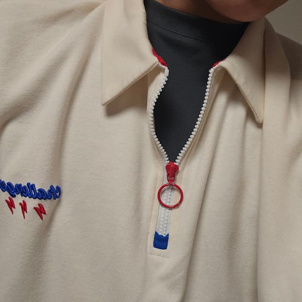 The worth now 반팔 반집업