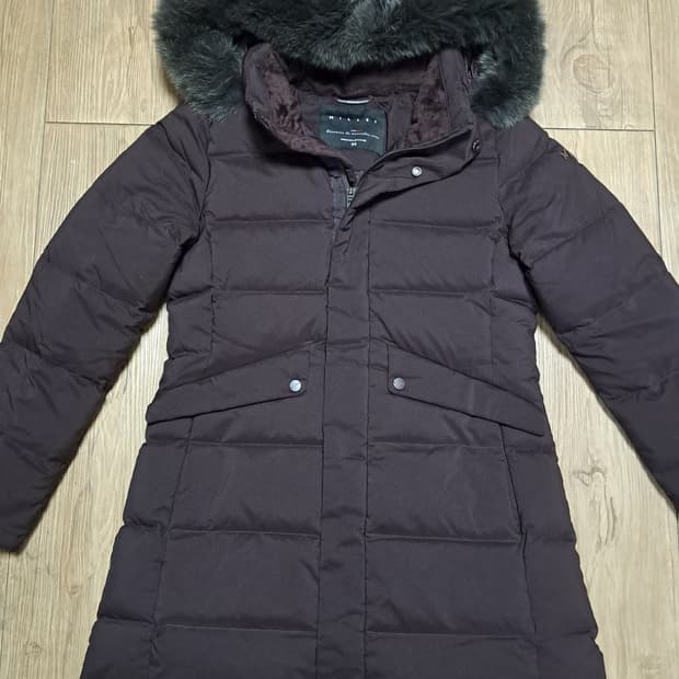 밀레 여성 폭스퍼 롱패딩 95