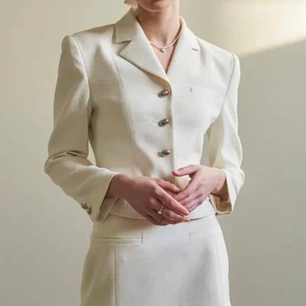 플로움 pebble 페블자켓스커트세트 트위드셋업