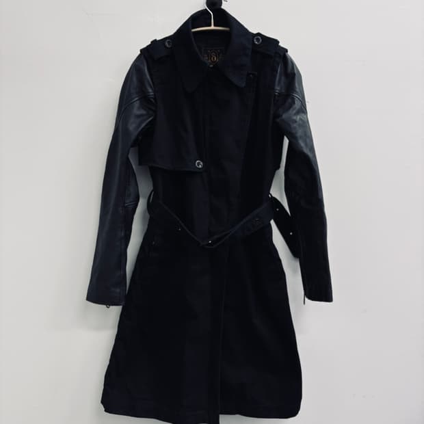 디젤(DIESEL) 양가죽 배색 트렌치 코트