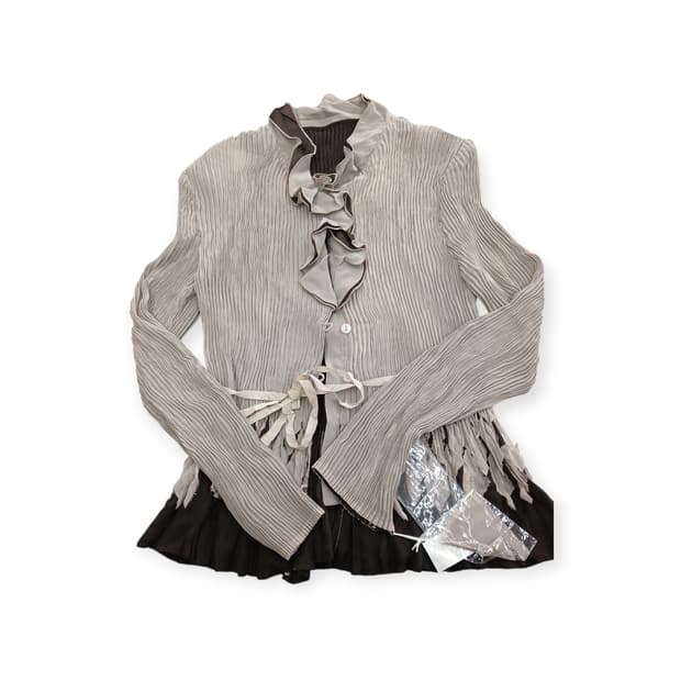 Beprecious  모카 셔링 플리츠 가디건