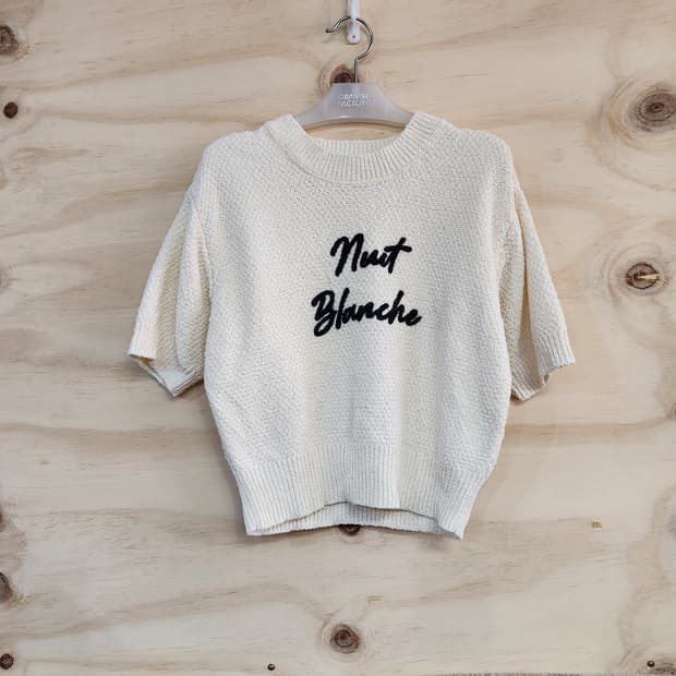 689) 에잇세컨즈 여름 반팔니트