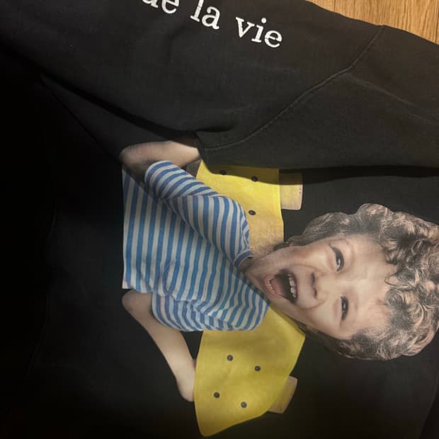 아크메드라비 후드티