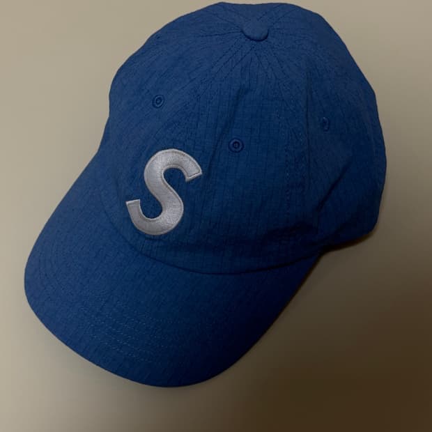 슈프림 코듀라 립스탑 s 로고 6패널 캡 새상품