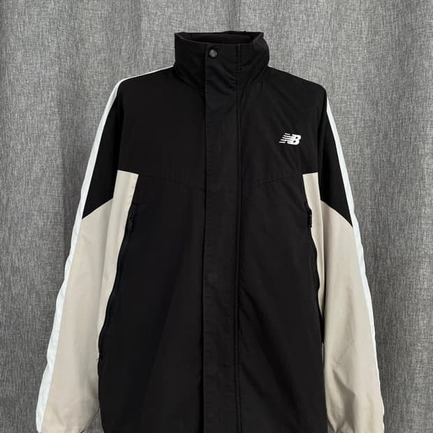 뉴발란스 바람막이/#3483