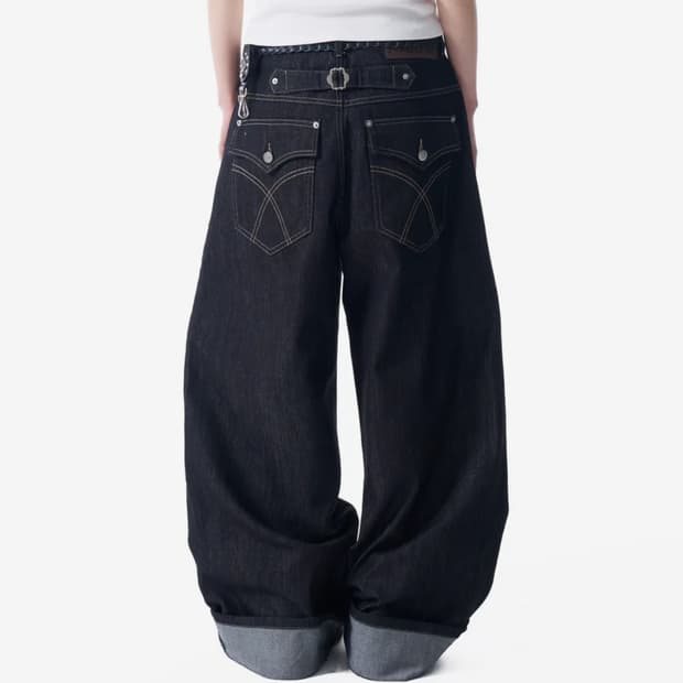 아캄 Cinch 신치 Back Denim Pants (Black) 1