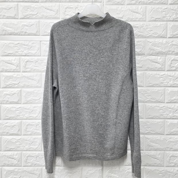 택포_ 23s BCBG 캐시미어 100% 니트 L