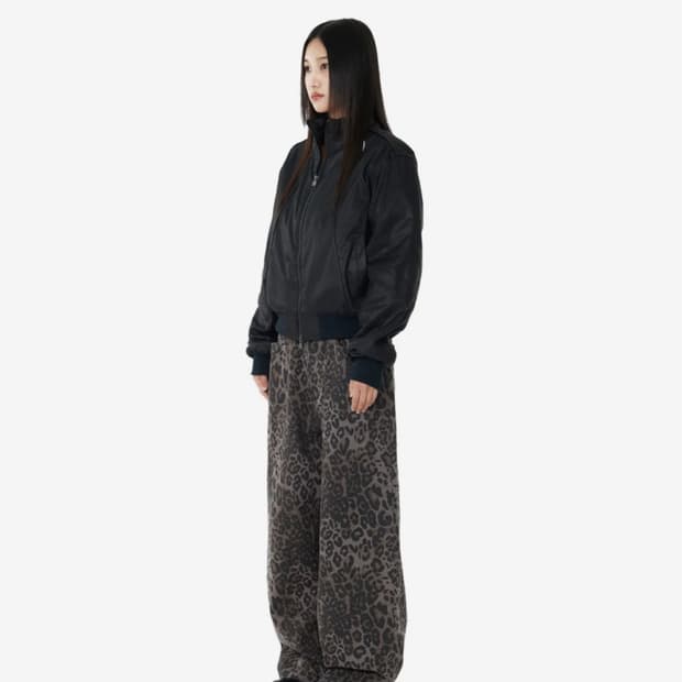 아캄 Leopard Pattern Cotton Pants (Purple)