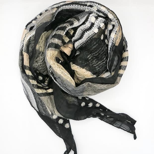 코이세이오 프리뷰 스카프 블랙 + 노트