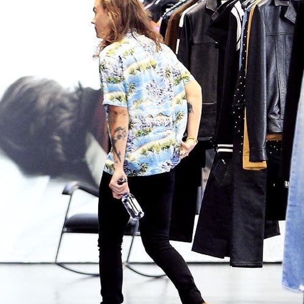 생로랑 와이어트 하네스 부츠 카멜 41.5 해리스타일스 착용