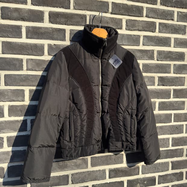 막스마라 weekend line 패디드 재킷 B29