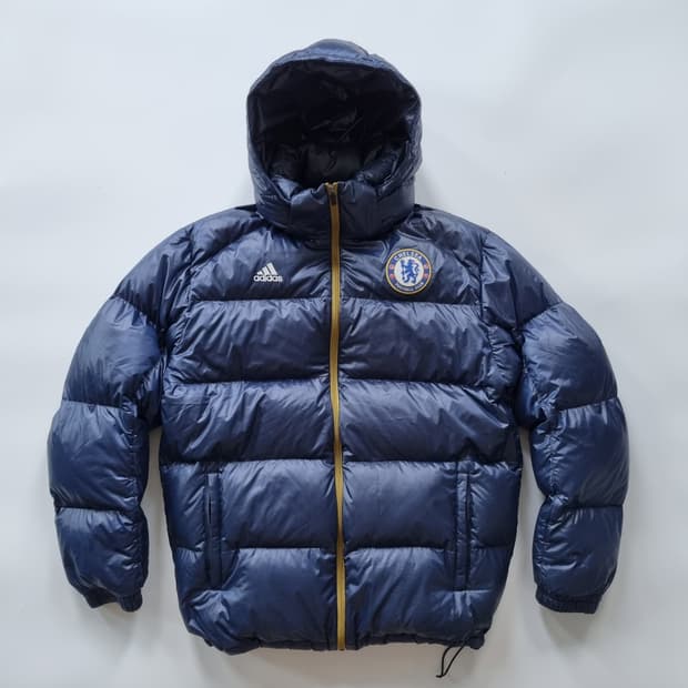 아디다스 첼시 패딩 