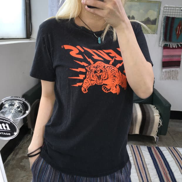 투티/0207 리바이스 호랑이 프린팅 샌프란시스코 반팔티 