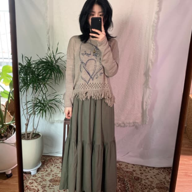 하트 테슬 크롭 니트