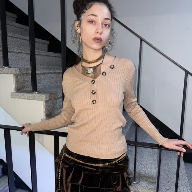 henley neck rib knit