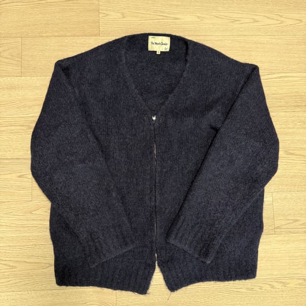 더뤡코즈 네이비 가디건