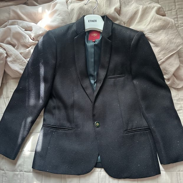 코스모폴리탄줄라이 블랙 글리터 자켓 2사이즈