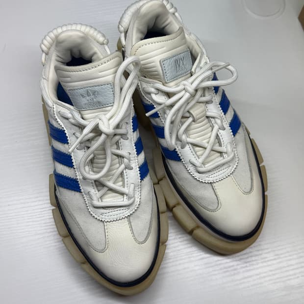 아디다스 x 비욘세 아이비 파크 IVP 슈퍼 슬릭 청키 틴트 블루