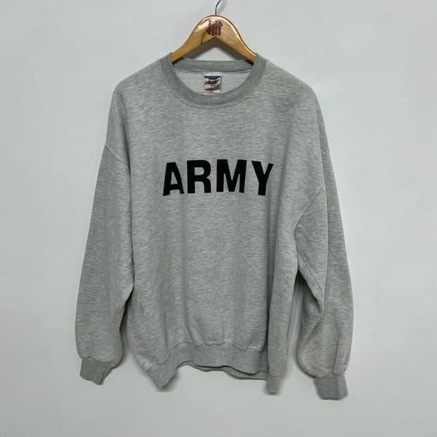 00's Jerzees U.S Army  Sweatshirt.