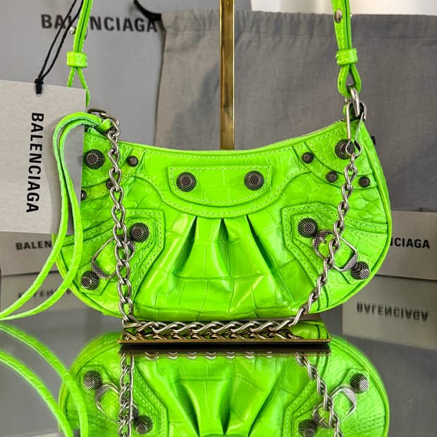 [새상품/풀구성] 발렌시아가 크로커다일 르카골 미니 크로스백 숄더백