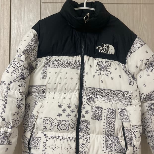 노스페이스 1996 눕시 패딩