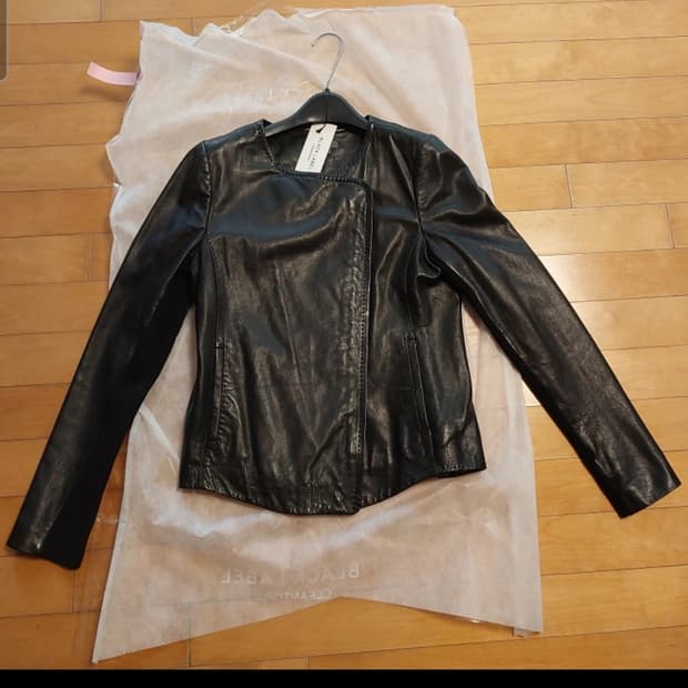 빈스 여성가죽재킷