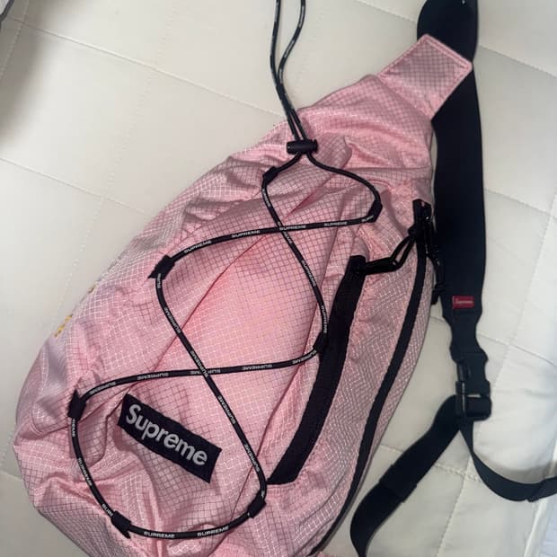 슈프림 슬링백 핑크