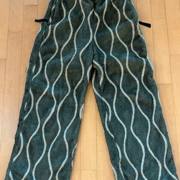 캐피탈 카키 플리스 팬츠