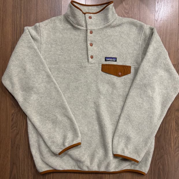 파타고니아 신칠라 오트밀/ 브라운 M 사이즈