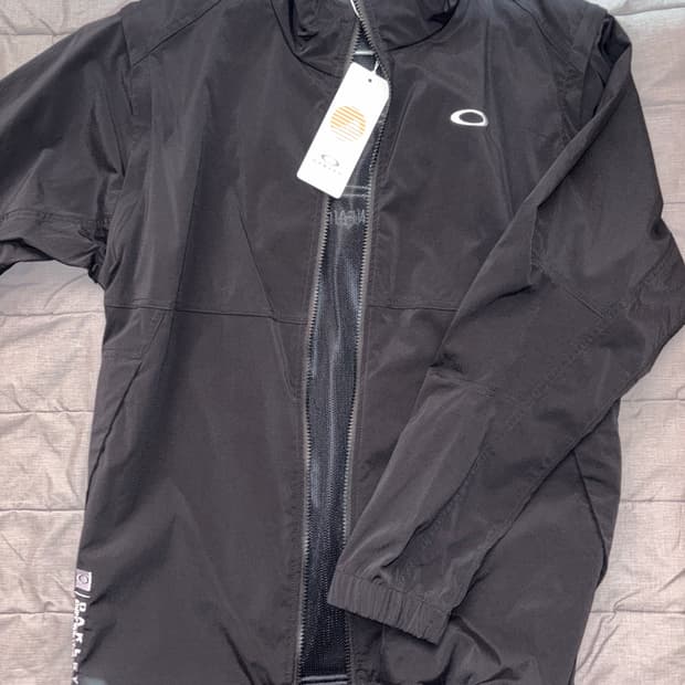 오클리 바람막이 제팬 오클리 택트풀 윈드 자켓6.0 새상품