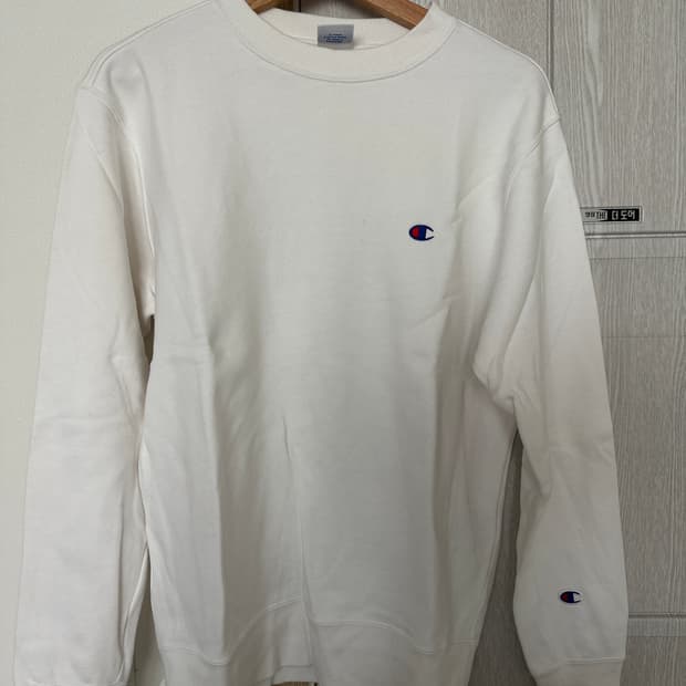 챔피온 맨투맨 흰색 라지