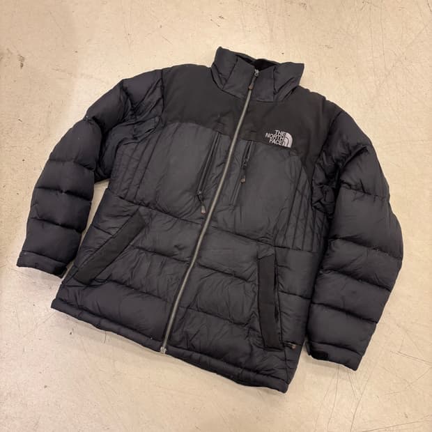 노스페이스 블랙 데미지 구스다운 패딩