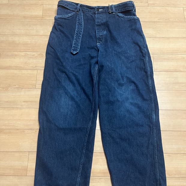 코모리 22aw 벨티드 데님