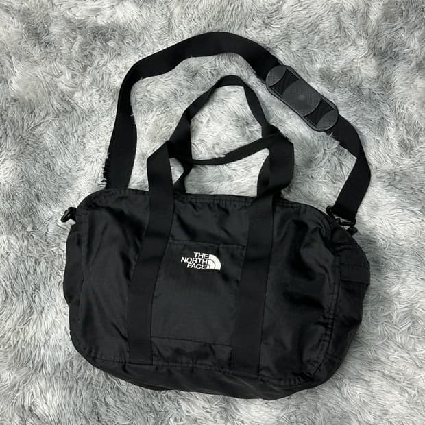 노스페이스 나일론 크로스백 블랙 os