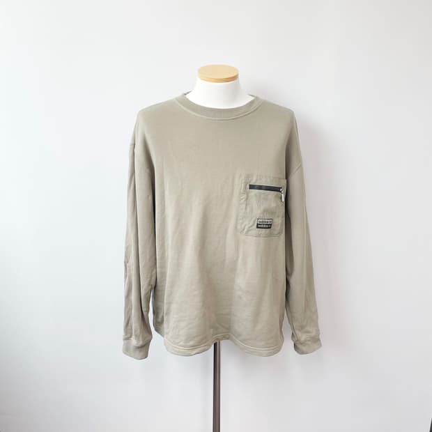 아디다스 여성맨투맨 카키 XL