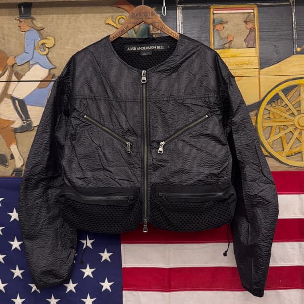 앤더슨벨 컨벡스 카라리스 자켓