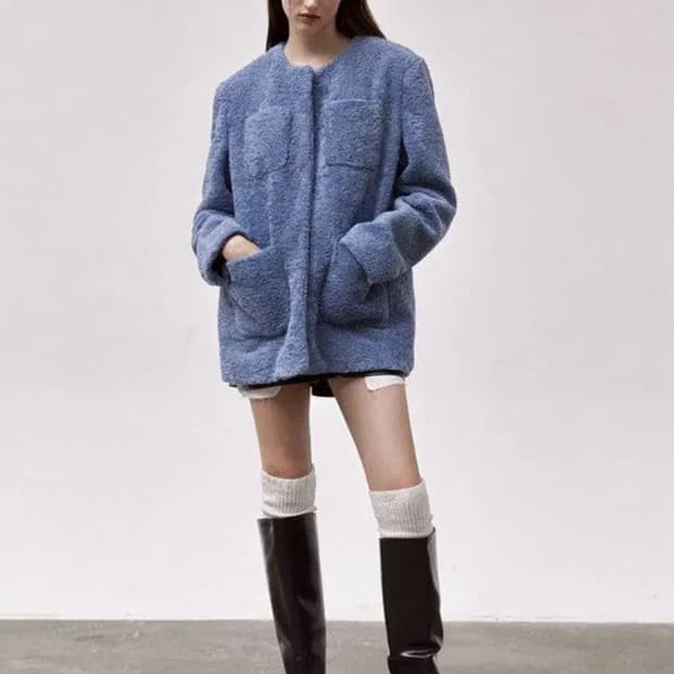 레이브 블루 퍼 자켓 새상품