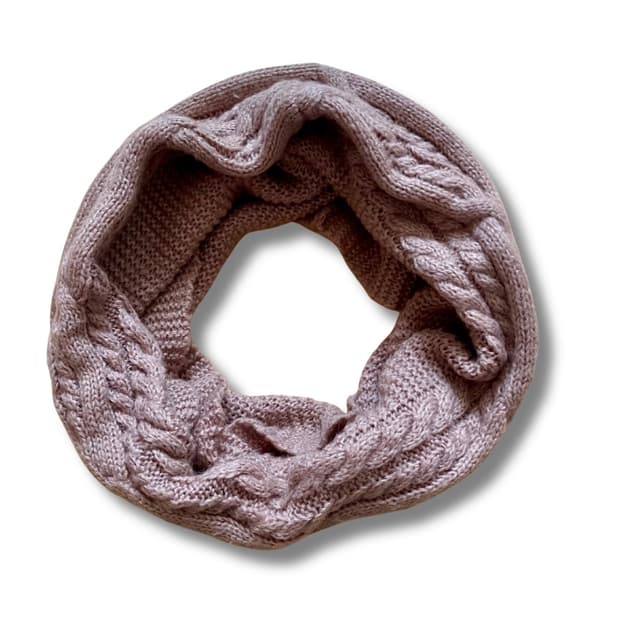 ZARA Dusty Rose Cable Knit Snood