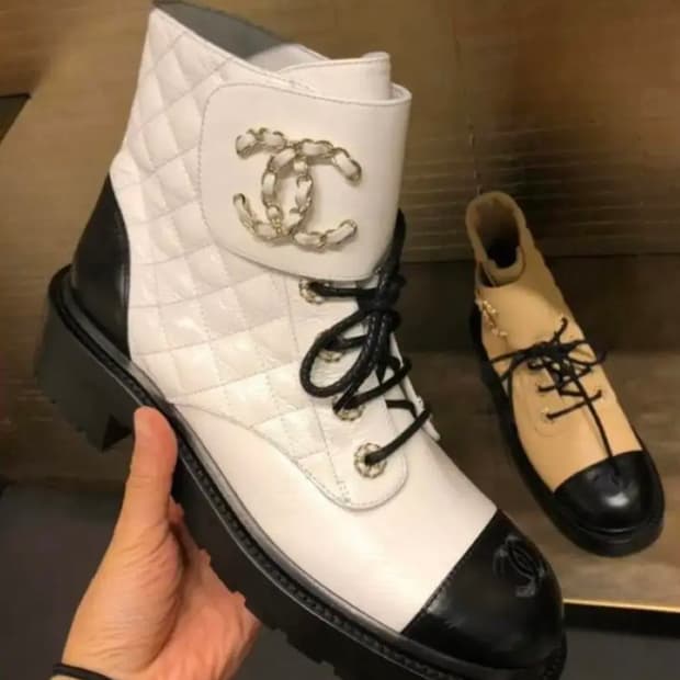샤넬 앵클 퀼팅 부츠 38